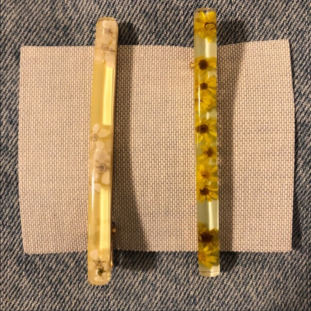 Anthropologie Hair Pins - Dried Flowers